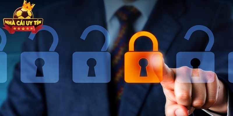 Vai trò quan trọng là thông tin người dùng được lưu trữ an toàn